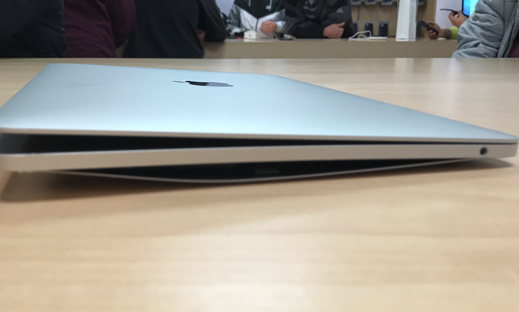 MacBook batteriskift Vi skifter batteriet - Mac reparation København